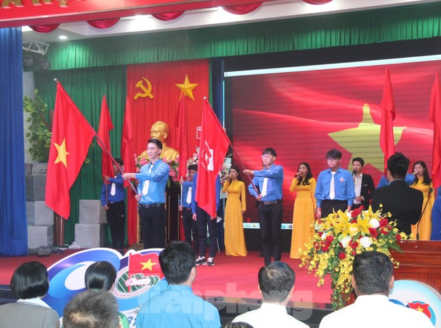 Tuyên dương những tấm gương quên mình vì cộng đồng ảnh 1