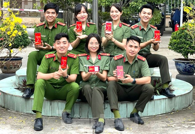 Tuổi trẻ công an Bình Dương, Bình Phước lan tỏa dự án Tự hào một dải non sông ảnh 10