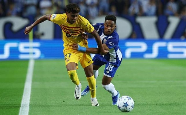 Barcelona giành chiến thắng vất vả trước Porto ảnh 2