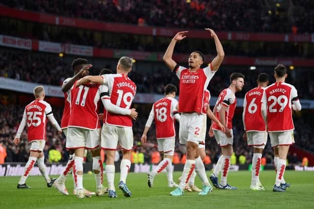 Hàng hậu vệ tỏa sáng, Arsenal bám sát ngôi đầu ảnh 1