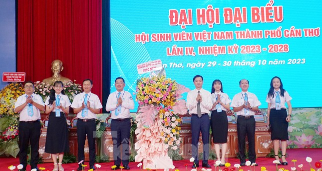 Anh Lâm Văn Tân tái đắc cử Chủ tịch Hội Sinh viên Việt Nam TP Cần Thơ ảnh 5