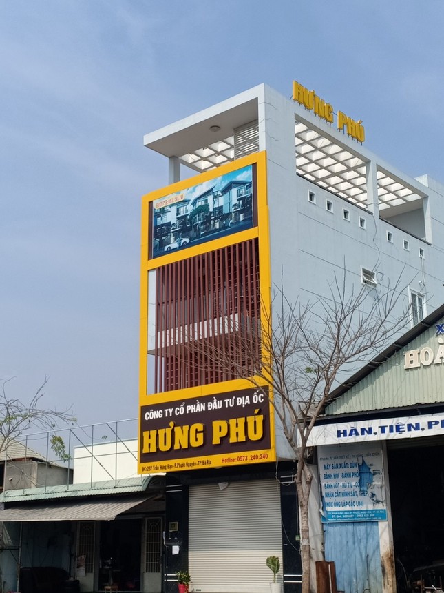 Giám đốc 32 tuổi và 9 dự án lừa đảo ảnh 1