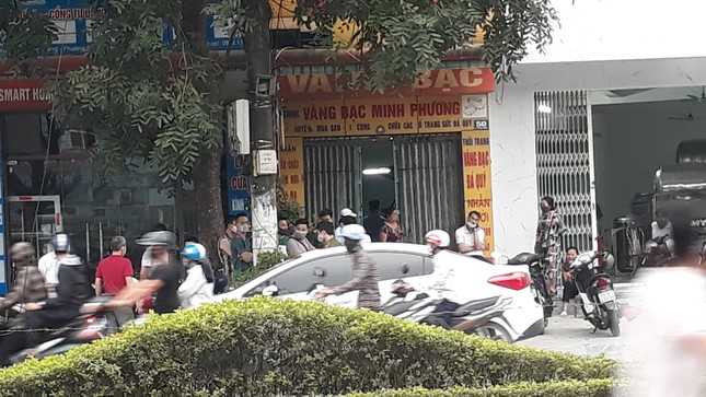 Chi tiết vụ bỏ độc vào rượu khiến Chi cục trưởng thi hành án tử vong ảnh 1