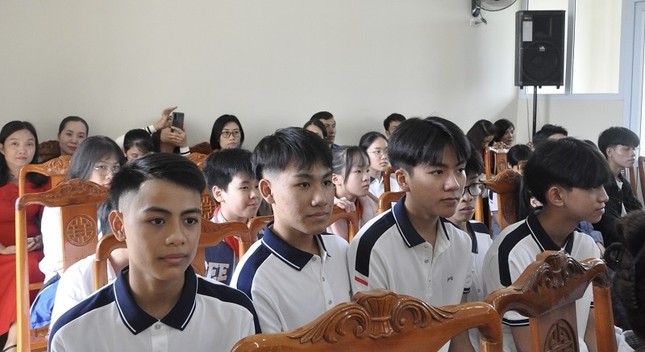 Thanh Hóa trao thưởng tài năng trẻ, triển vọng thi sáng tạo thanh thiếu niên, nhi đồng ảnh 2