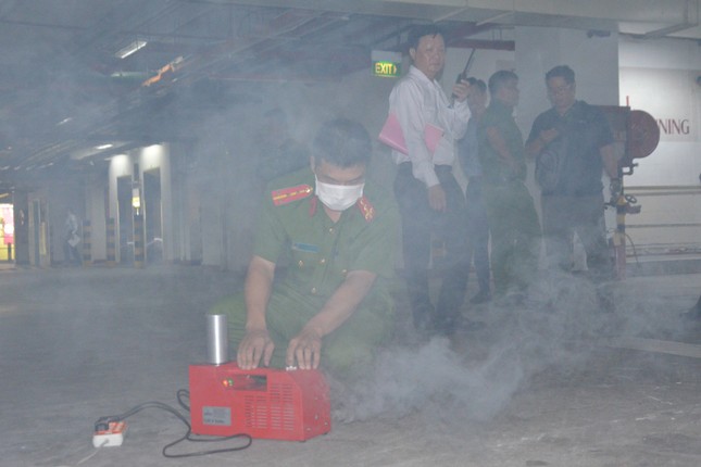 TPHCM tổng kiểm tra chung cư mini có nguy cơ cháy nổ cao ảnh 2