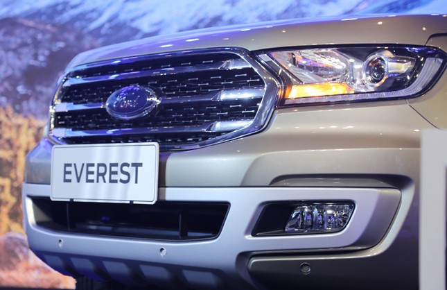 Ford Everest 2018 có giá bán từ hơn 1,1 tỷ đồng ở Việt Nam ảnh 6