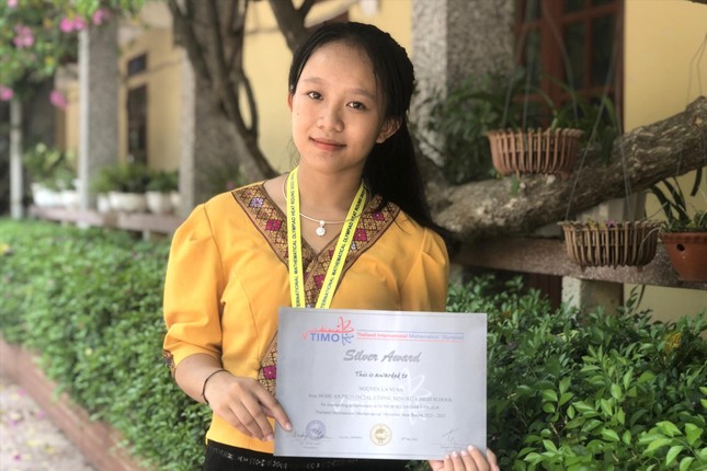 Nữ sinh Đan Lai đầu tiên giành huy chương quốc tế ảnh 1