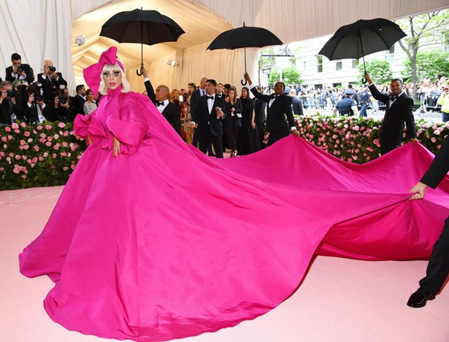 Sau thông báo trì hoãn, Met Gala 2020 chính thức bị hủy bỏ do dịch COVID-19 ảnh 1