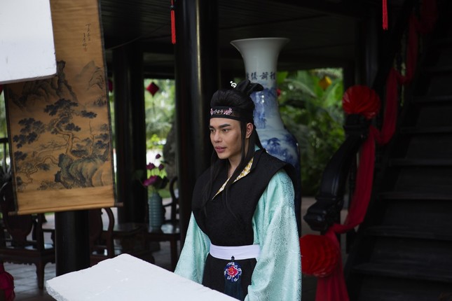 Nam Thư bị Elly Trần “đánh ghen” trong web-drama cổ trang của Lê Dương Bảo Lâm ảnh 4