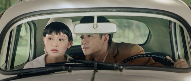 Hiền Hồ vào vai y tá, huy động ê-kíp 200 người để tái hiện cảnh Đà Lạt xưa lãng mạn ảnh 2