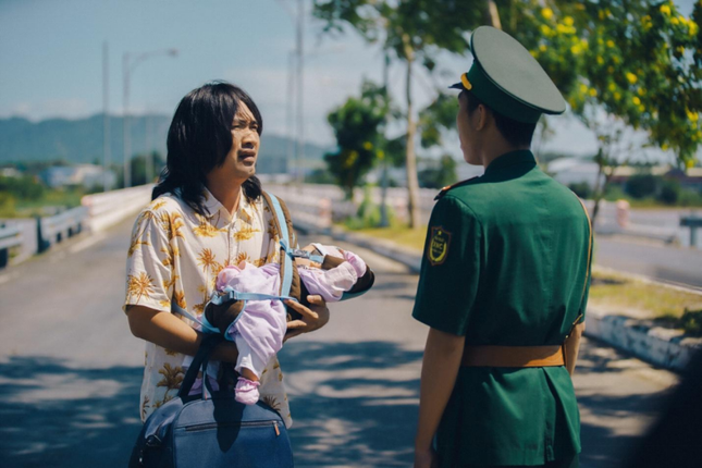 Sau “Chị Mười Ba”, Thu Trang lui về làm nhà sản xuất phim mới cho Tiến Luật đóng chính ảnh 3