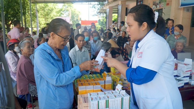 Anh Phạm Như Hiển làm Chủ tịch Hội Thầy thuốc trẻ tỉnh TT-Huế ảnh 2