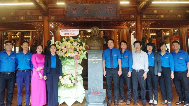 Đoàn viên thanh niên tưởng nhớ Đại tướng Nguyễn Chí Thanh ảnh 1