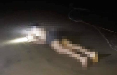 Kinh hãi phát hiện thi thể đồng nghiệp trôi vào bờ biển ảnh 1