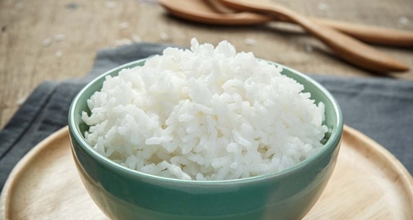 Nấu cơm không khó, nhưng tớ đã học được 7 “tuyệt chiêu” nấu cơm ngon lạ này ảnh 1