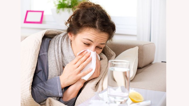 Những thực phẩm nên tránh tuyệt đối khi bị ho, sổ mũi, cảm cúm ảnh 2