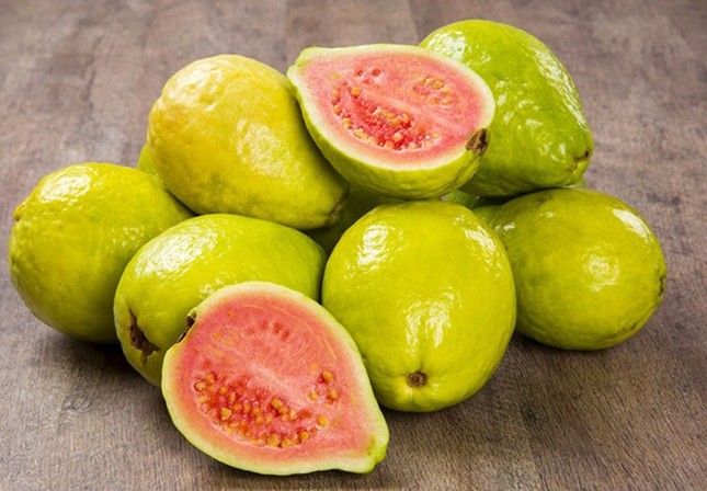 Những người mắc các bệnh sau không nên ăn ổi kẻo 'hại đủ đường' ảnh 2