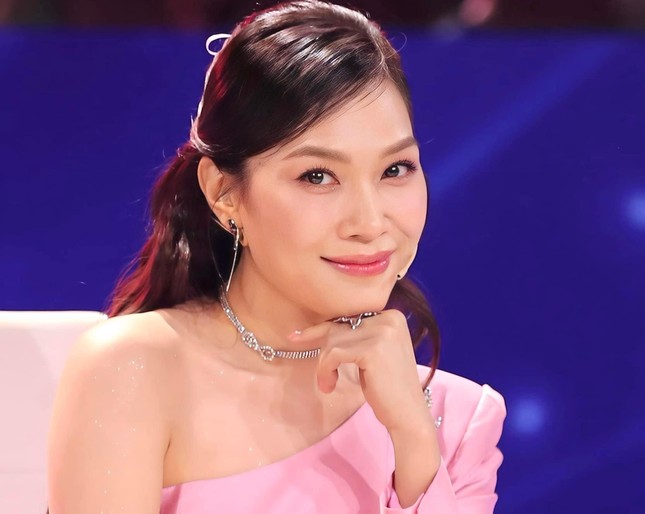 Mỹ Tâm hơi manh động ảnh 3