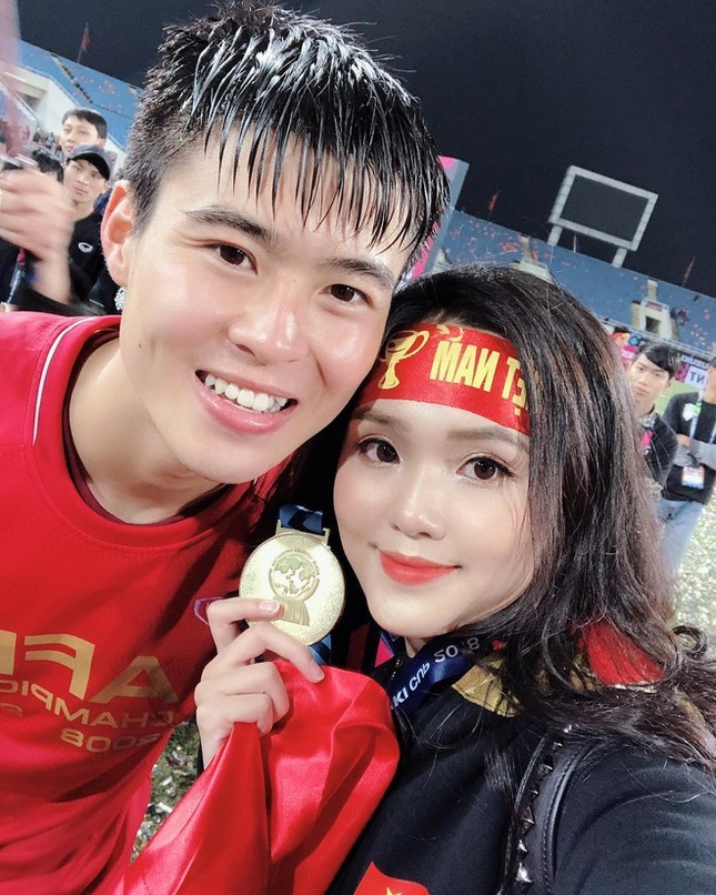 Trước tin đồn “đi đường quyền” với Quỳnh Anh, Duy Mạnh là chàng trai lãng mạn có thừa ảnh 5