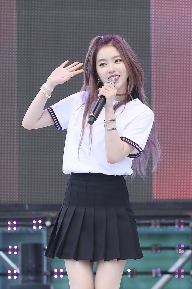 Rosé nhập hội mỹ nhân yêu màu tím, “đọ sắc” cùng dàn idol trong màu tóc xinh hết nấc này ảnh 6