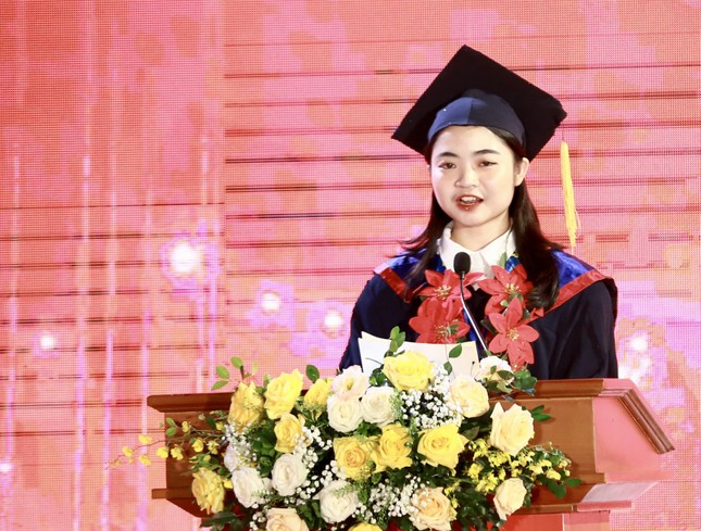 Nuôi dưỡng nguồn trí thức phát triển Thủ đô và đất nước ảnh 3