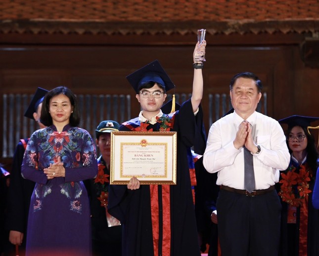 Nuôi dưỡng nguồn trí thức phát triển Thủ đô và đất nước ảnh 4