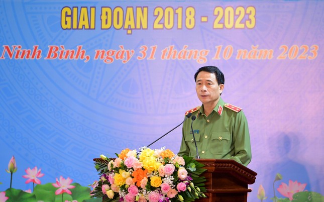 Những tấm gương không ngại hiểm nguy bảo vệ an ninh Tổ quốc ảnh 5