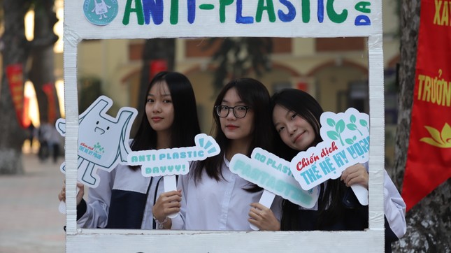 Học sinh Hà Nội lan tỏa bảo vệ môi trường, giảm rác thải nhựa ảnh 1