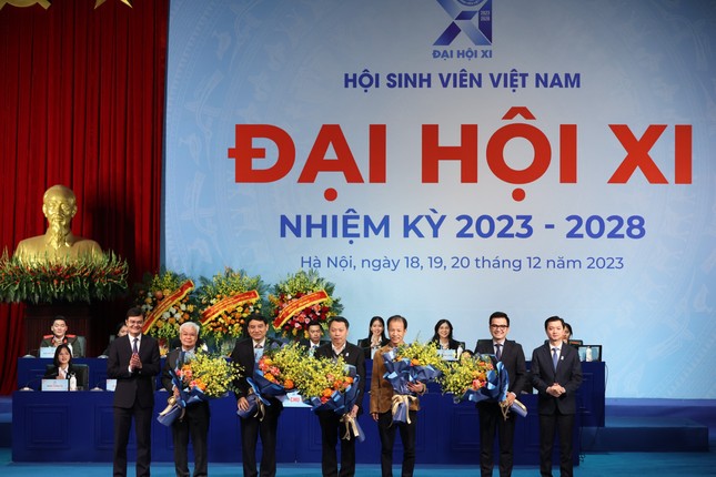 Ca sĩ Hà Anh Tuấn tham gia Hội đồng tư vấn, đồng hành với sinh viên ảnh 1