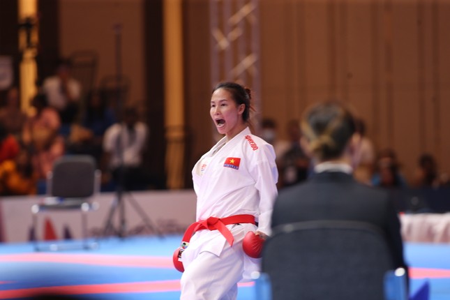 Karatedo Việt Nam có huy chương đầu tiên tại Asiad 19 ảnh 1