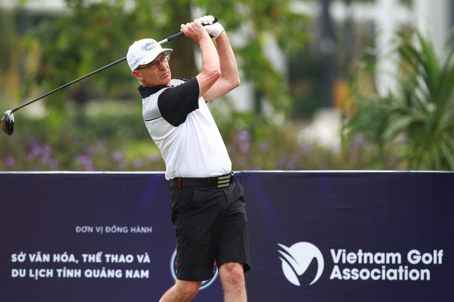 Giải golf vô địch nghiệp dư Trung cao niên châu Á - Thái Bình Dương 2023: Ngôi đầu đổi chủ ảnh 1