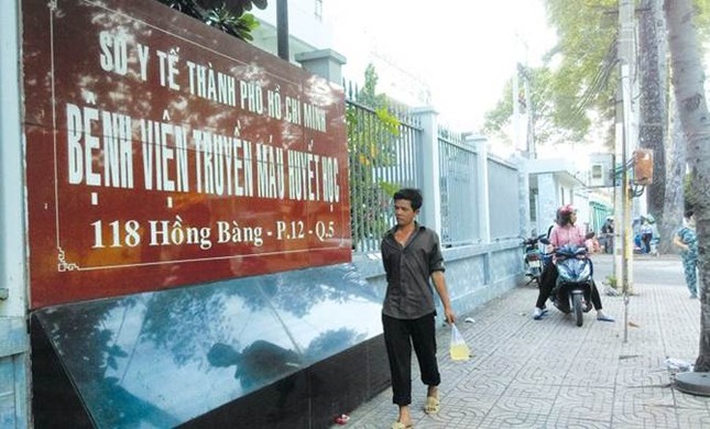 Đổi thuốc rẻ hơn 14 lần cho bệnh nhi, Bệnh viện Huyết học TPHCM nói gì? ảnh 1