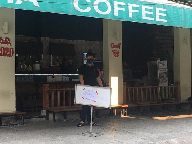 Hàng quán Đà Nẵng đồng loạt chuyển sang 'phục vụ mang về' ảnh 6