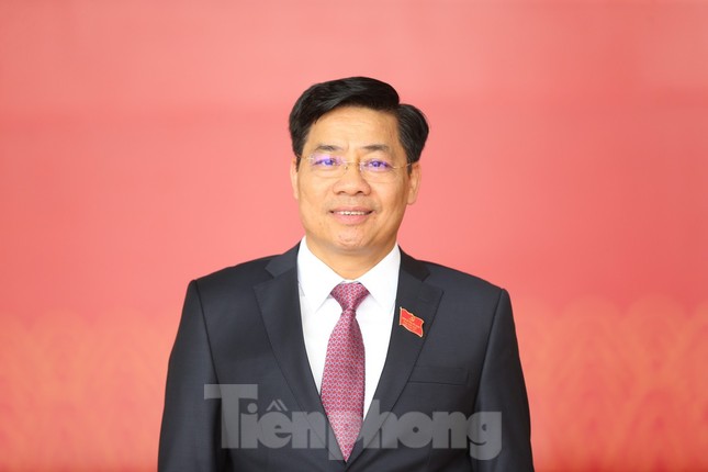 Ông Dương Văn Thái trúng cử Bí thư Tỉnh ủy Bắc Giang với 100% phiếu thuận ảnh 2