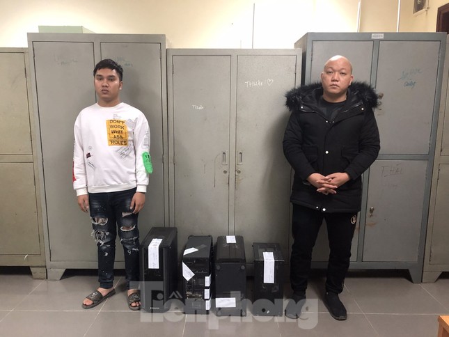 Khởi tố, tạm giam 'giang hồ mạng' Ngọc 'Rambo' ảnh 2
