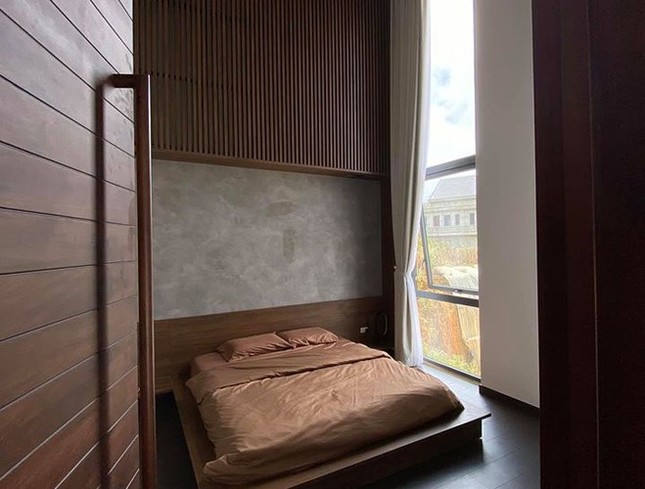 Hội “Nghiện nhà” chấm điểm tổ ấm của sao Việt: Góc sân của Hà Tăng xịn hết phần thiên hạ ảnh 19
