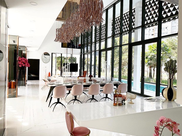 Hội “Nghiện nhà” chấm điểm tổ ấm của sao Việt: Góc sân của Hà Tăng xịn hết phần thiên hạ ảnh 3