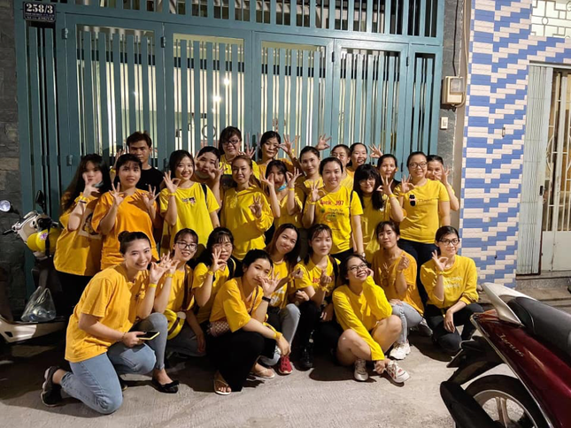 Fandom của Jack trao quà đến người vô gia cư ở Sài Gòn, lan toả tinh thần vì cộng đồng ảnh 3