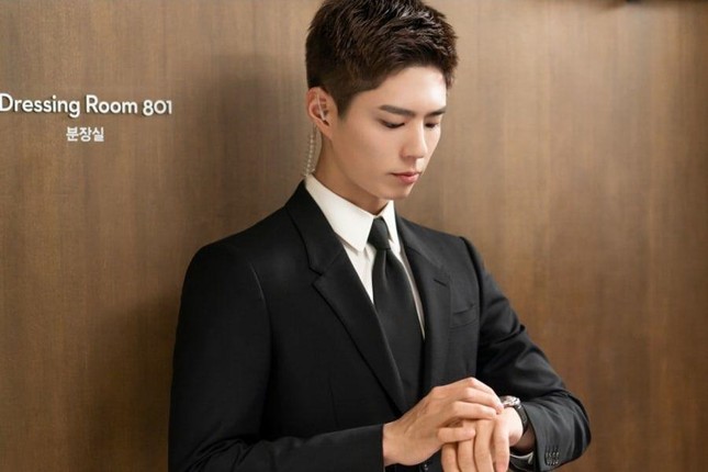 “Record Of Youth” mở màn đã chiếm vị trí No.1, Park Bo Gum xuất hiện đầy lịch lãm ảnh 1