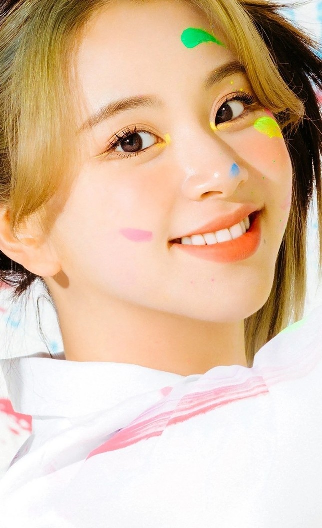 TWICE tái xuất quá hoành tráng, đến single tiếng Nhật cũng có nguyên bộ ảnh đẹp rực rỡ ảnh 11