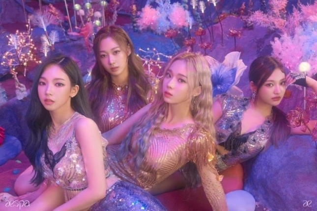 “Cuộc chiến” visual của 3 girl group ra mắt vào tháng 11, netizen Hàn hồi hộp chờ thực tế ảnh 1