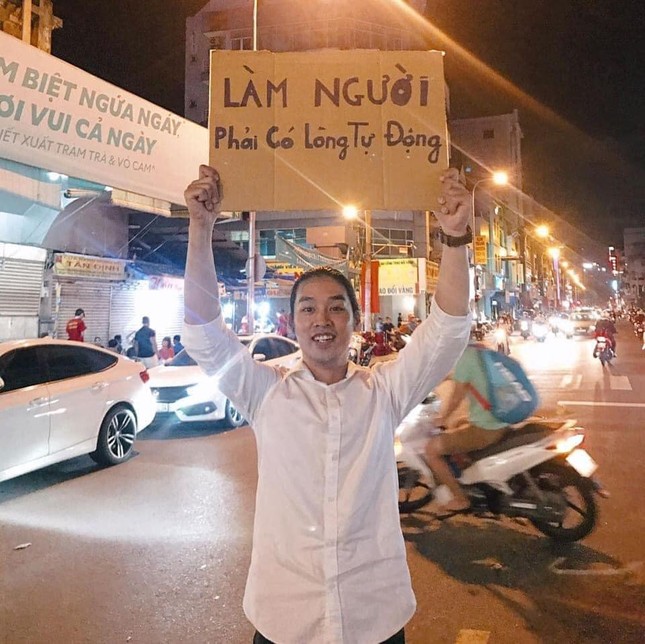 Từ câu nhầm lẫn “sức chịu đựng con người có giới thiệu”, giới trẻ sáng tạo ra “trend” mới ảnh 4