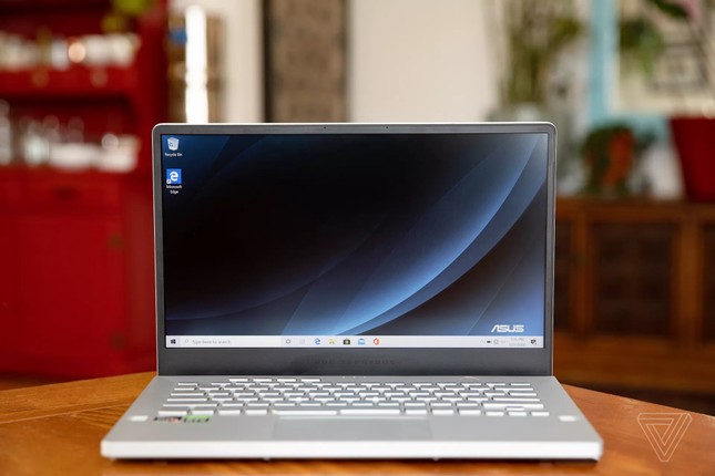 Đánh giá của The Verge: Đâu là những mẫu laptop đáng mua nhất ở thời điểm hiện tại? ảnh 5