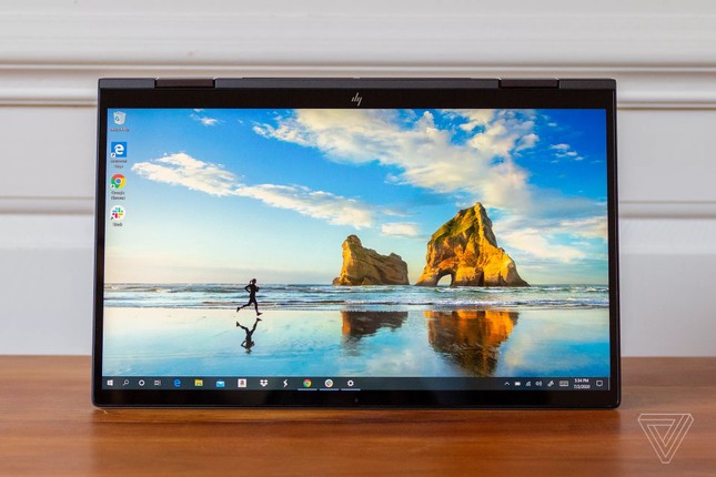 Đánh giá của The Verge: Đâu là những mẫu laptop đáng mua nhất ở thời điểm hiện tại? ảnh 2