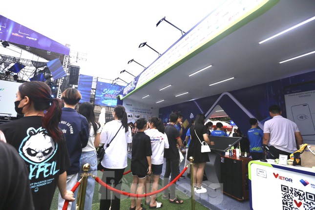 Thời tiết ‘chiều lòng’ hàng nghìn người trải nghiệm Ngày thẻ Việt Nam 2023 - Sóng Festival ảnh 9