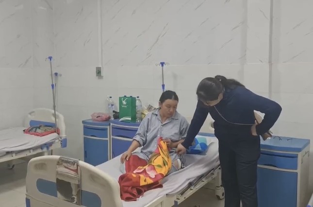 Hai nữ lao công bị nhóm thanh niên đánh, bắn trọng thương ảnh 3
