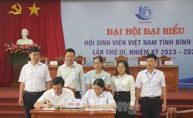 Xây dựng lớp sinh viên bản lĩnh, vững tri thức, giỏi kỹ năng và sẵn sàng hội nhập ảnh 4