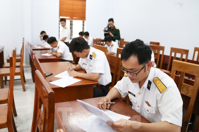 Ban Thanh niên Quân đội kiểm tra công tác giáo dục pháp luật cho đoàn viên thanh niên ảnh 6