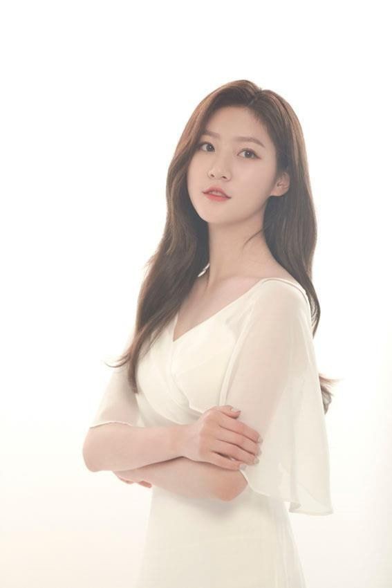 Sau tất cả, Ahn Seo Hyun hay Kim Sae Ron sẽ là nữ chính của “School 2020“? ảnh 2
