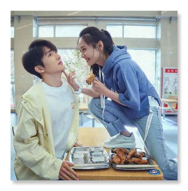 Yêu một người ưa “phông bạt” khác gì mỗi ngày phải đọc cả trăm truyện ngôn tình ảnh 2